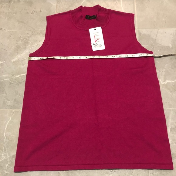 Goa Sleeveless Mock Neck Top BNWT - Picture 5 of 6